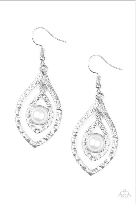 Breaking Glass Ceilings 01-14-23