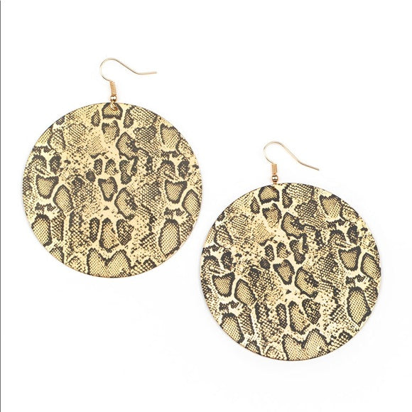 Animal Planet  (#132) 12-15-22